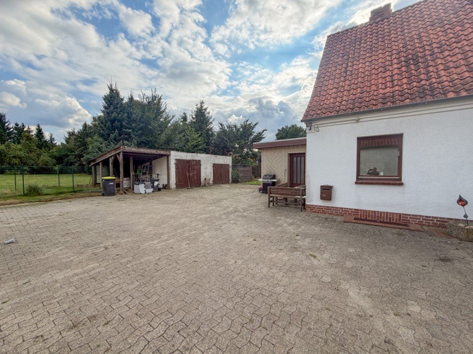 Hof Einfamilienhaus Ehrenburg