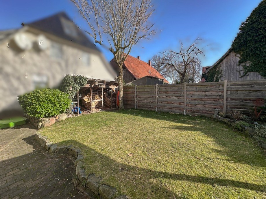 Garten Zweifamilienhaus Sulingen