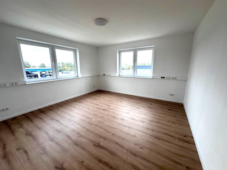 B�roraum 2 B�rofl�che Sulingen