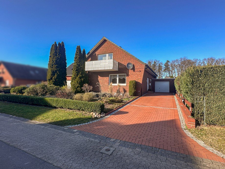 Einfahrt Einfamilienhaus Sulingen