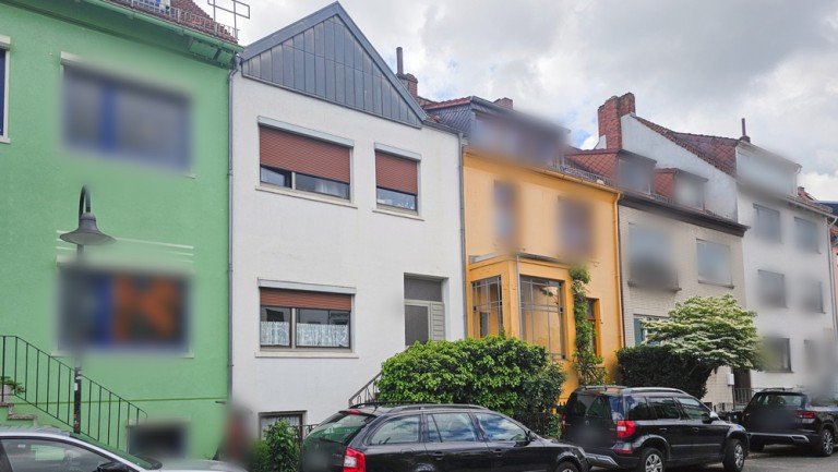 01 Aussen (1) Bremen Reihenmittelhaus Reihenmittelhaus mit 2 Wohneinheiten zu verkaufen!