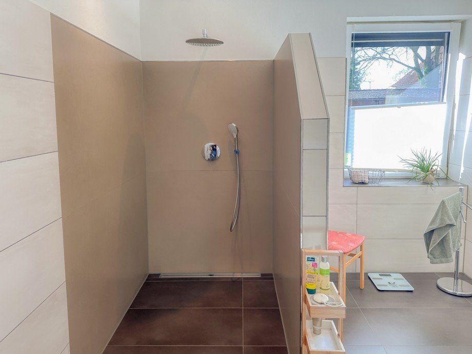 Badezimmer Zweifamilienhaus Sulingen