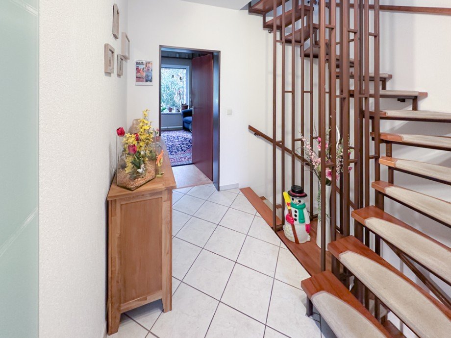 Flur EG Einfamilienhaus Schwaf�rden