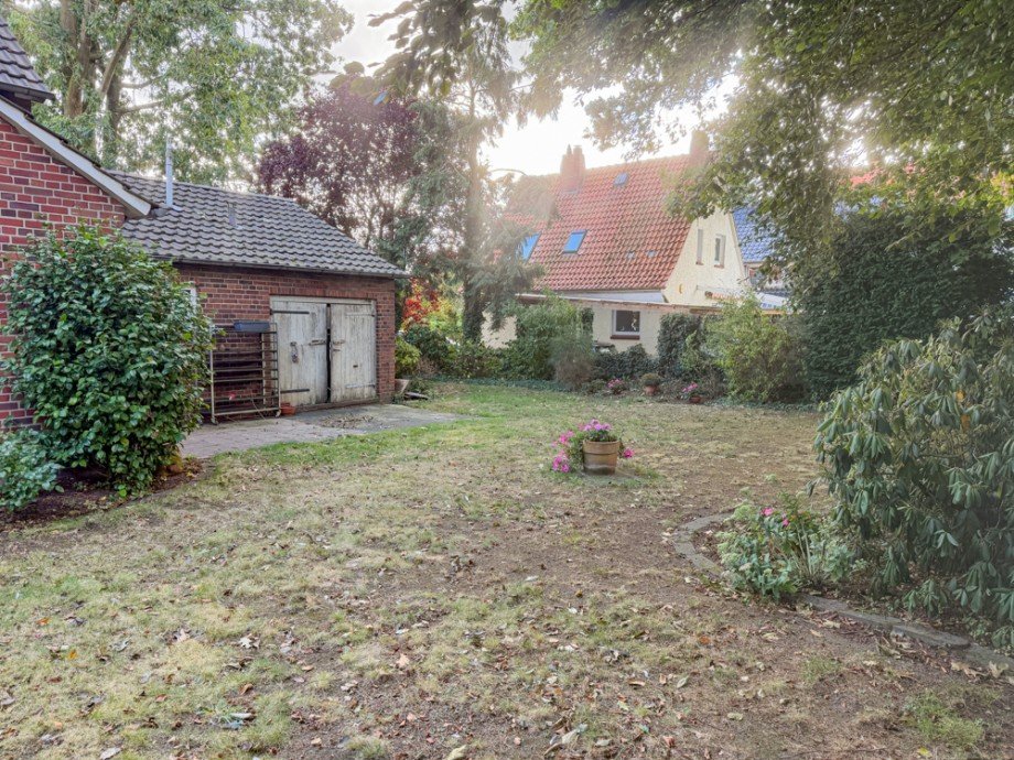 gro�z�giges Grundst�ck Haus Sulingen