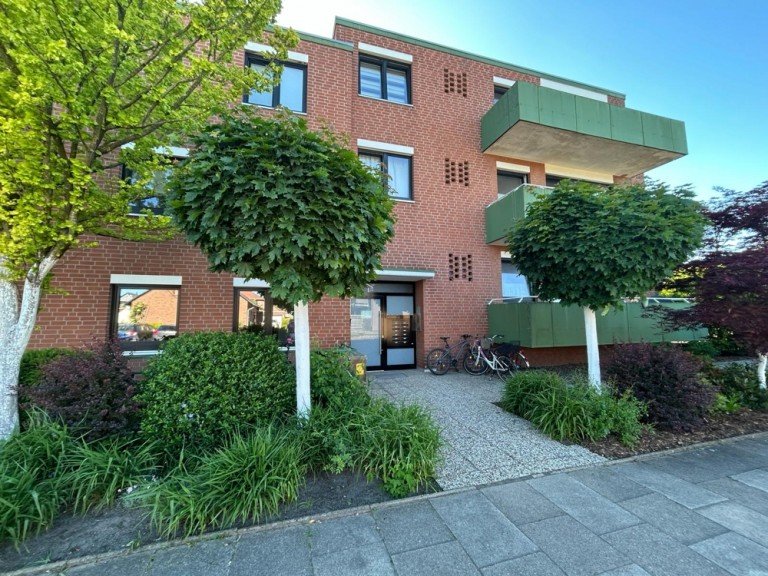 Au�enansicht Sulingen Etagenwohnung Kapitalanlage oder Eigenheim, 2-Zimmer-Wohnung mit Balkon in Sulingen zu verkaufen