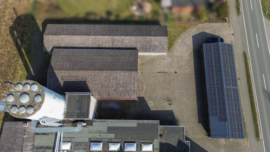  Halle / Lager / Produktion Wagenfeld