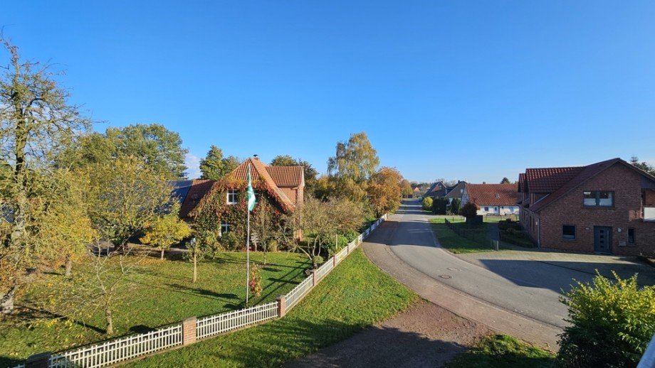 Au�en (3) Dachgeschosswohnung Siedenburg