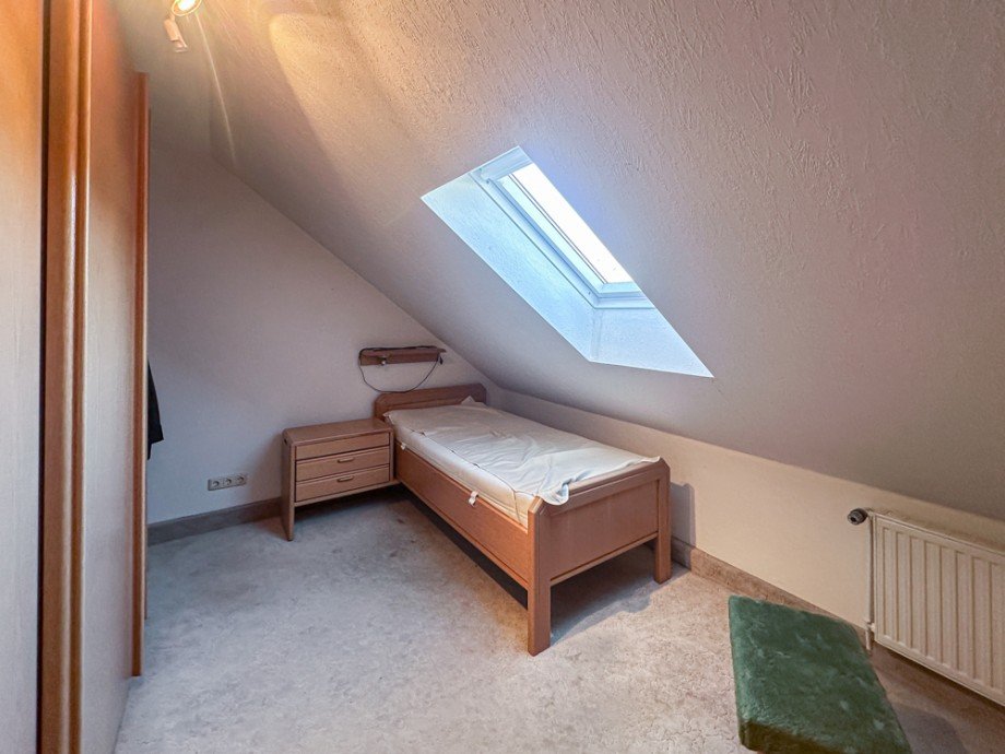 kl. Schlafzimmer OG Einfamilienhaus Sulingen