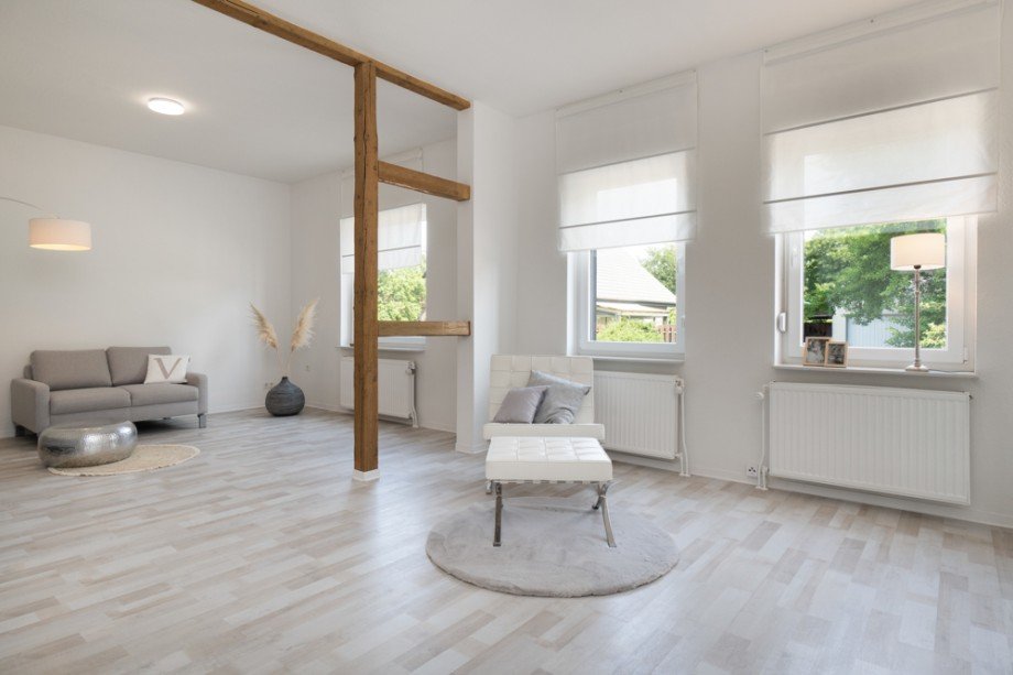4 Wohnzimmer (1) Zweifamilienhaus L�hne / Gohfeld
